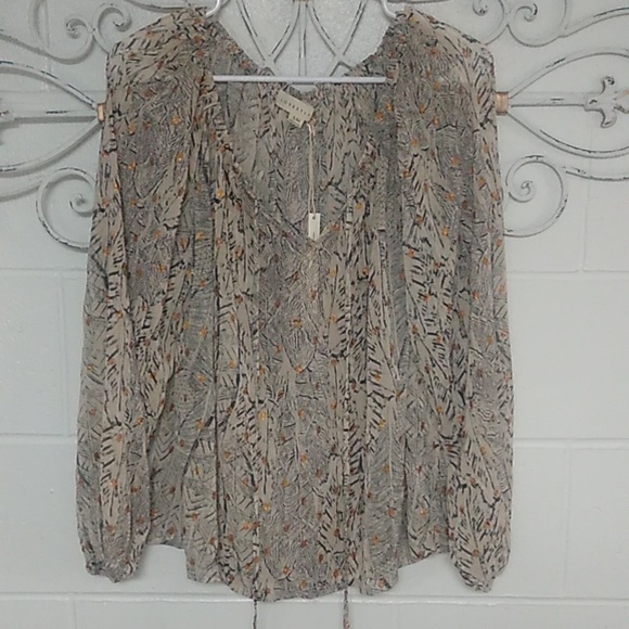 lovestitch Tops - LOVE STITCH LONG SLEEVE BOHO PEASANT SHIRT WITH GOLD